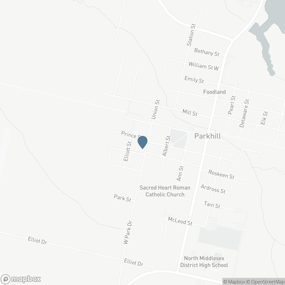 185 WEST PARK DRIVE W, Parkhill, Ontario N0M 2K0